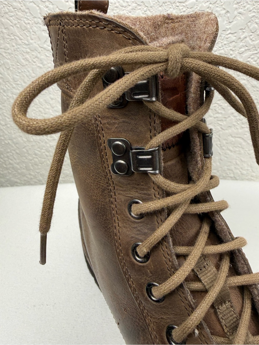 Sorel | Leather Moc Toe Lace-Up Boots Brown | Men's 9.5 - Picture 13 of 14